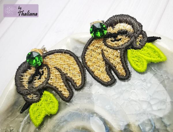 fAuLtIeRe Ohrstecker mit Faultieren superleicht grün