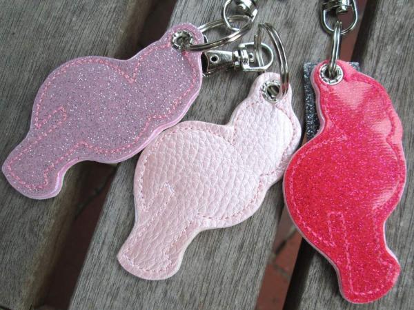 Rückseite des Flamingo Schlüsselanhänger