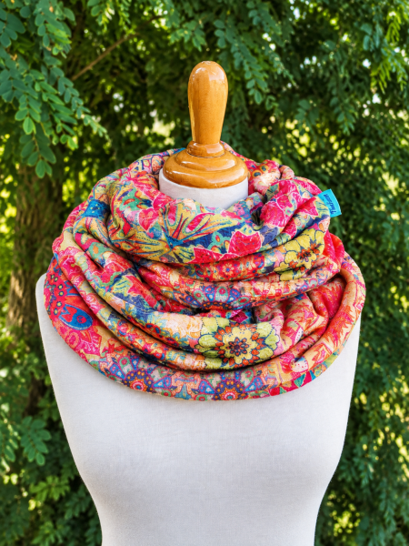 Preview: Loop-Schal mit Mandala-Motiv farbenfroh/bunt