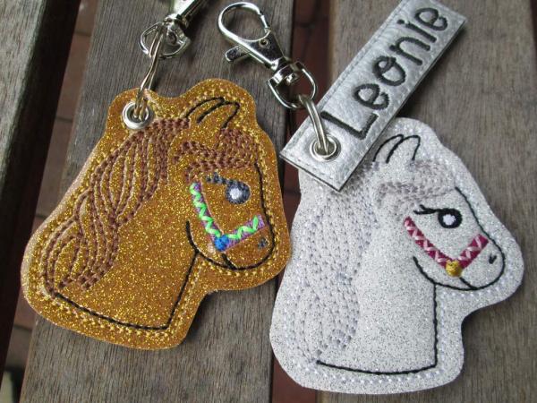 Taschenanhänger Pferd mit Namensanhänger