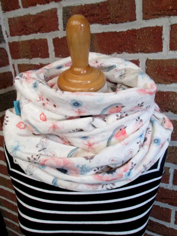 Rotkehlchen extraweicher Schal cremeweiß