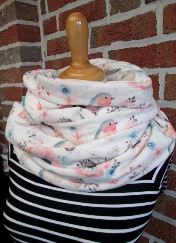 Rotkehlchen extraweicher Schal cremeweiß