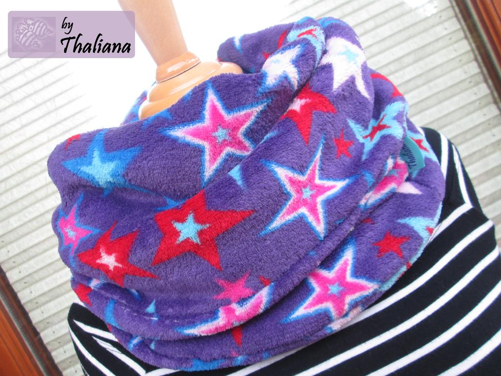 kuscheliger-Loop-STERNENHIMMEL-lila-Sterne-Schal