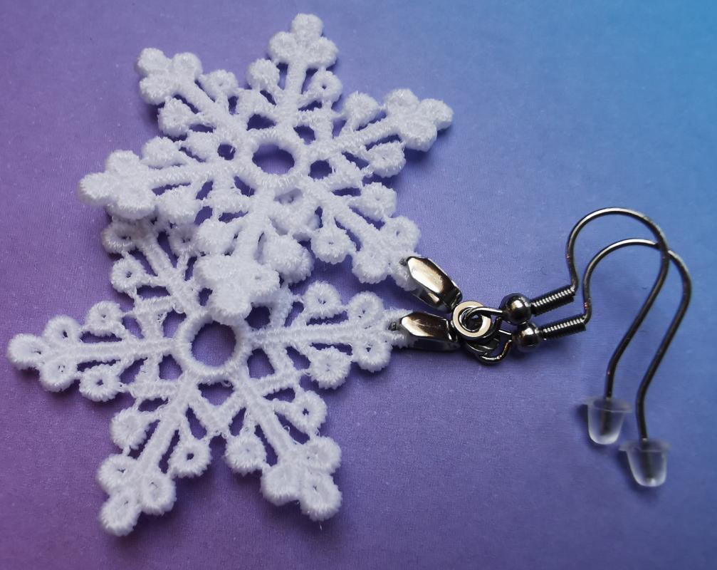 SNOWFLAKES romantische Ohrringe Schneeflocken Weihnachten Winter