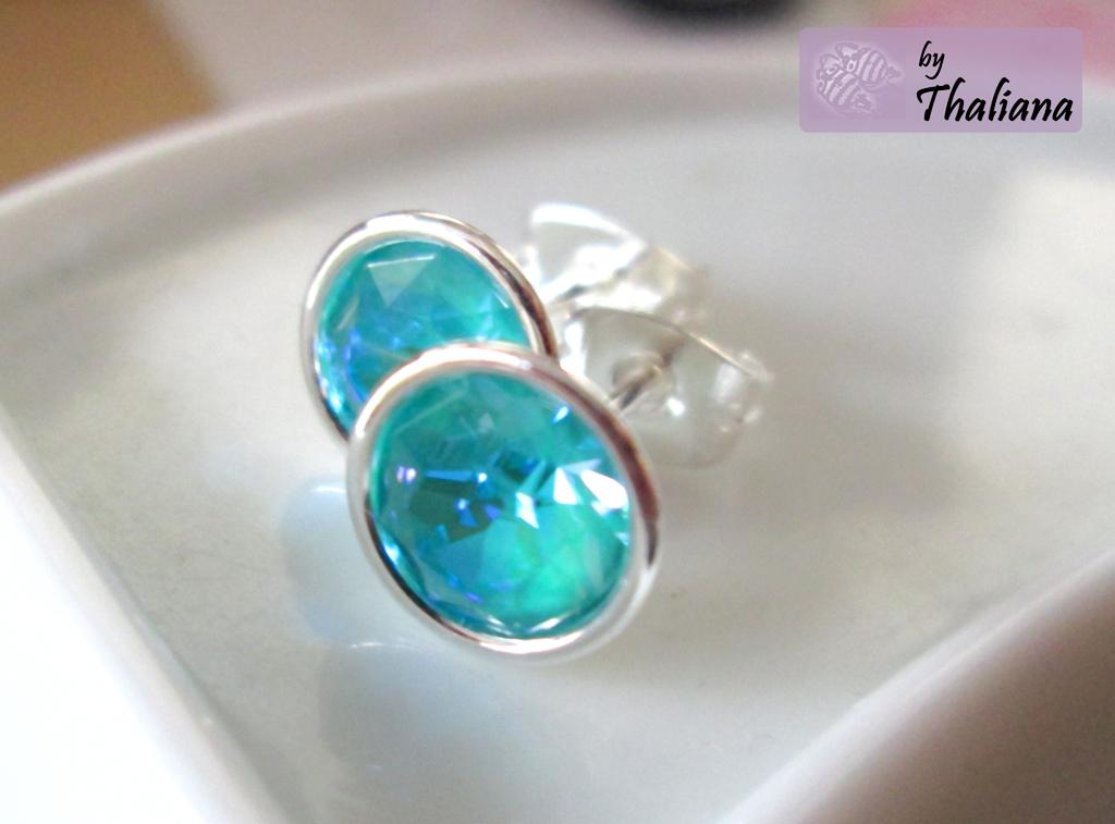 MYSTIC EMERALD grün glitzernde Ohrstecker Funkeltraum