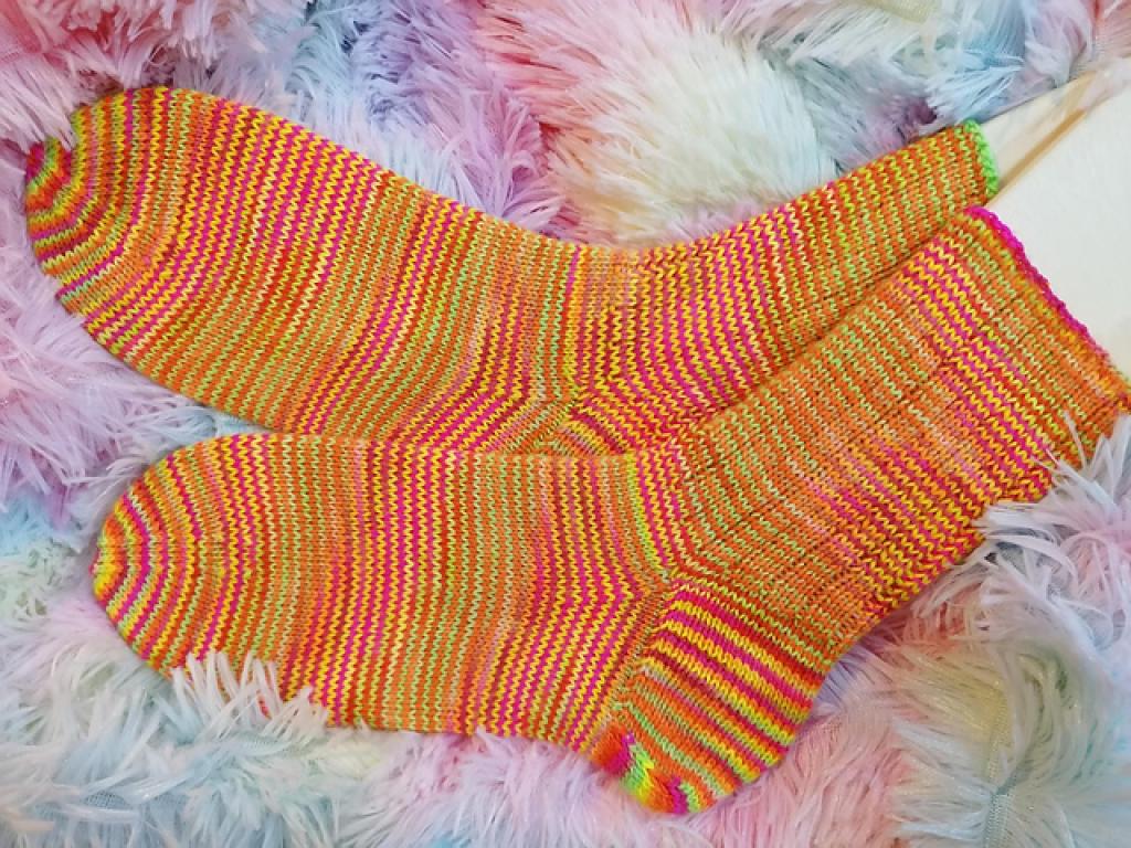 Socken 38/39 UNIKAT handgestrickt kuschelig weich waschbar pink neon gelb orange