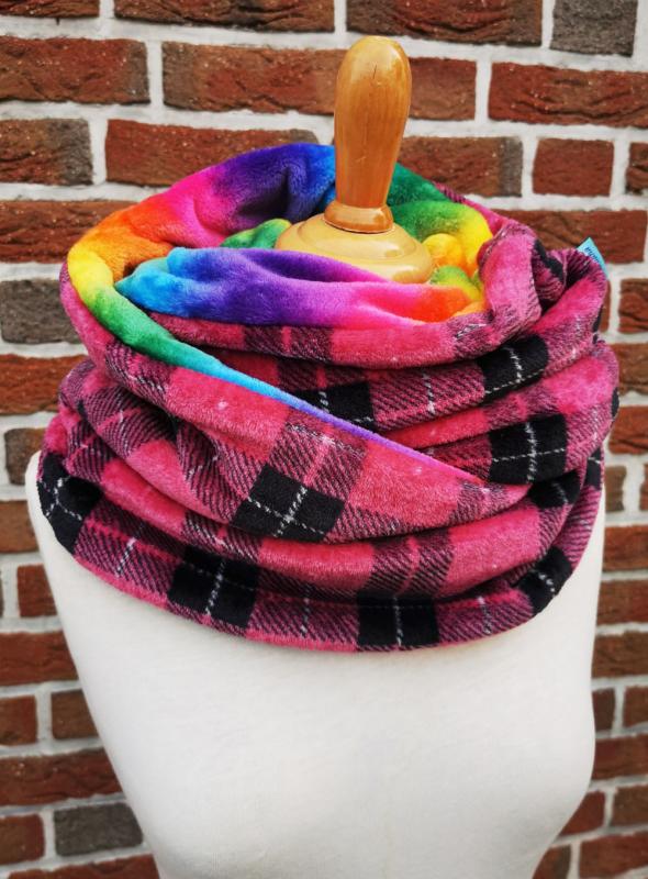 bunter Loop-Schal Regenbogen